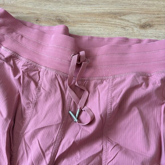 Lululemon Athletic Dance Studio MR Joggers Brier Rose Women’s Size 12 - Picture 5 of 11